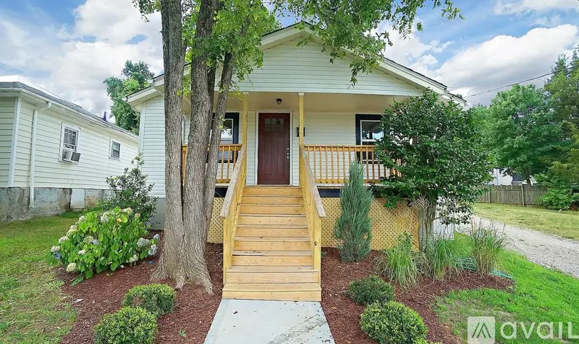 1208 Drew St House for rent in Durham, NC