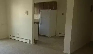 4 of 19 1035 Chester Rd Unit Princess Apartment for rent in Lansing, MI