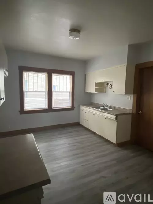 1124 S 16th St Unit Lower Apartment for rent in Manitowoc, WI