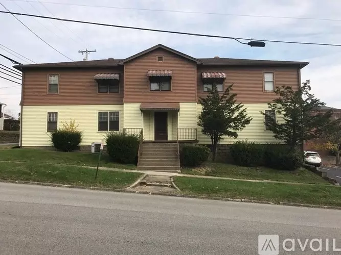 111 N Butler St Unit C Apartment for rent in St Clairsville, OH