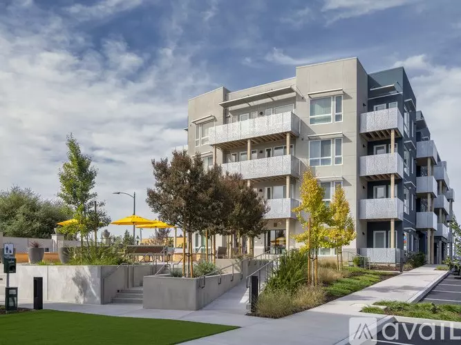 28000 Mission Blvd Unit Unit Apartment for rent in Hayward, CA