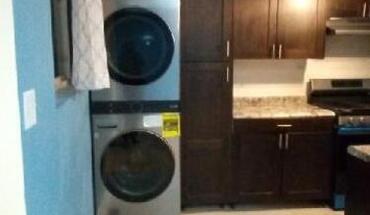 5 of 14 1370 Gordon Ave House for rent in Calumet City, IL
