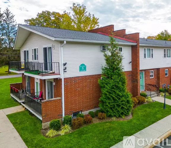 2 of 4 Orchard Hill Circle Unit Orchard Hls Apartment for rent in Highland, NY