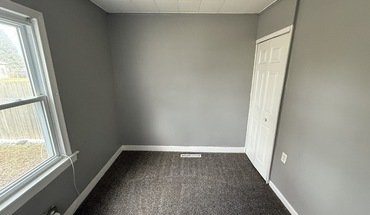 8508 Chapp Ave Unit 8508 Apartment for rent in Warren, MI