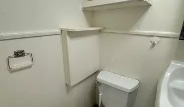 4 of 7 15 Bay State Rd Unit 1 Apartment for rent in Boston, MA