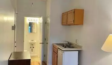 5 of 7 1061 Beacon St Unit 8K Apartment for rent in Brookline, MA