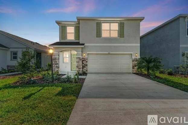 3412 Hilltop Cir Apartment for rent in Bradenton, FL