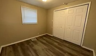 5 of 9 902 Amhurst Ave House for rent in South Bend, IN