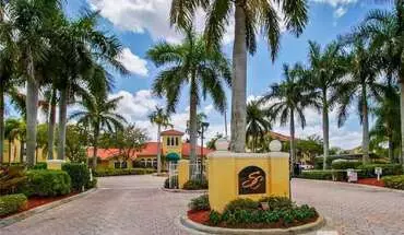 2 of 27 4650 St Croix Ln Unit 724 Apartment for rent in Naples, FL