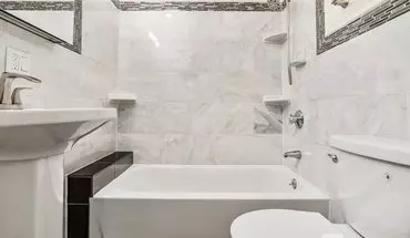 5 of 12 882 Huntington Ave Unit 3 Apartment for rent in Boston, MA
