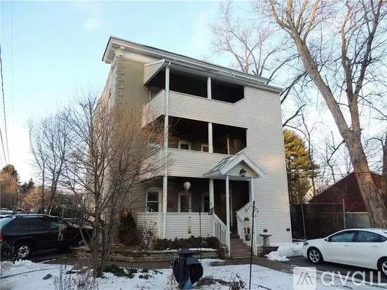 22 Curtiss St Unit 22 Apartment for rent in Bristol, CT