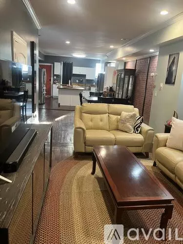 533 Leon St Unit 1 Apartment for rent in Indianapolis, IN