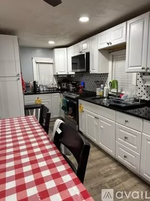95 Harrison St Unit 2 Apartment for rent in Haverhill, MA