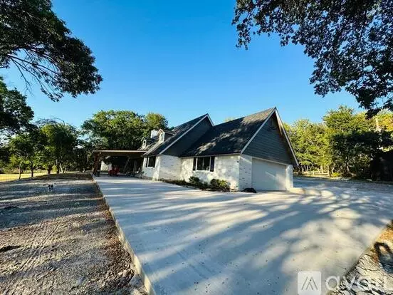 4251 Farm To Market 121 Apartment for rent in Van Alstyne, TX
