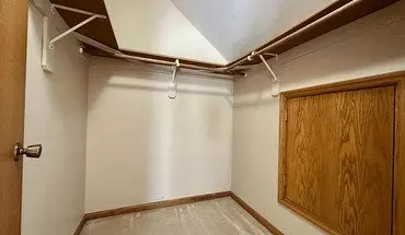 3 of 8 216 N 32nd Ave Unit 3 Apartment for rent in Omaha, NE