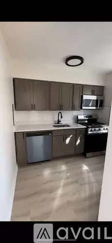 747 E 118th St Unit 6 Apartment for rent in Whiting, IN