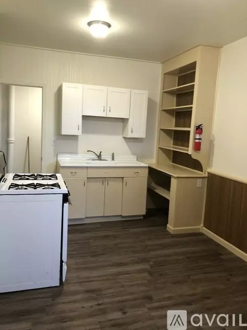 116 W Slippery Rock St Unit Front Apartment for rent in Chicora, PA