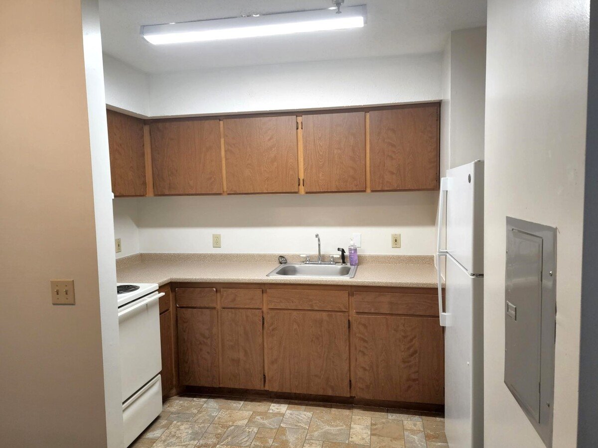Lana Lu Apartments 40 Main St Lonaconing, MD Rentable