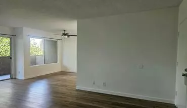 3 of 14 The Benezra Family Limited Partnership 2 Lp Apartment for rent in Reseda, CA