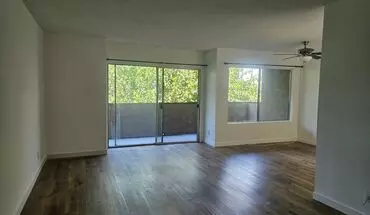 2 of 14 The Benezra Family Limited Partnership 2 Lp Apartment for rent in Reseda, CA