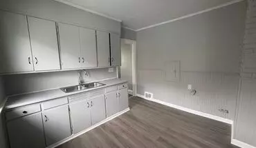 5 of 13 16524 Kipling Ave Apartment for rent in Cleveland, OH