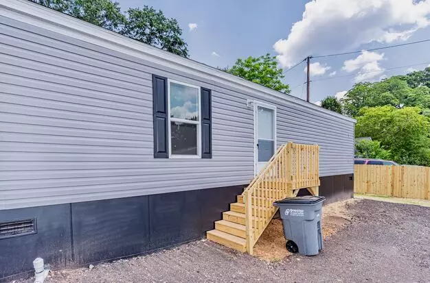 923 W Lee Rd Apartment for rent in Taylors, SC