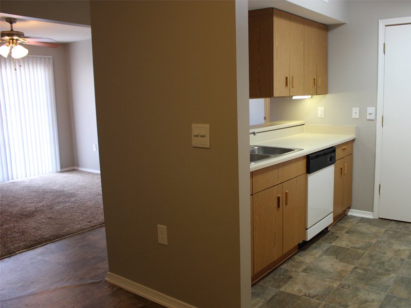 Pine Grove Apartments 10 Pine Grove Ct Bluffton, IN